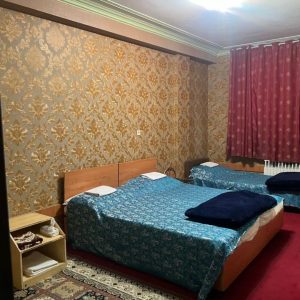 هتل ناز کرمان فضای داخلی اتاق‌ها