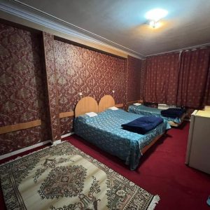 هتل ناز کرمان فضای داخلی اتاق‌ها