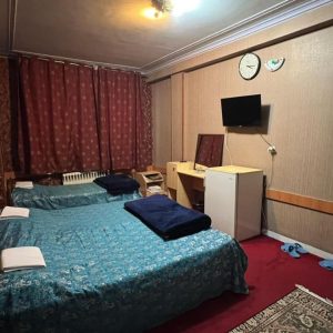 هتل ناز کرمان فضای داخلی اتاق‌ها